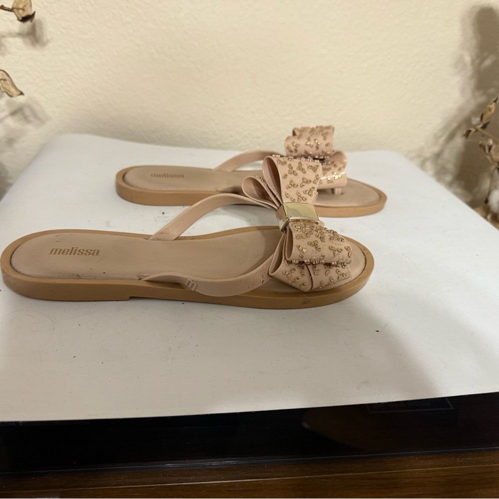 Melissa Embellished Bow Thong Sandals Sweet Size 8 Pink/Beige